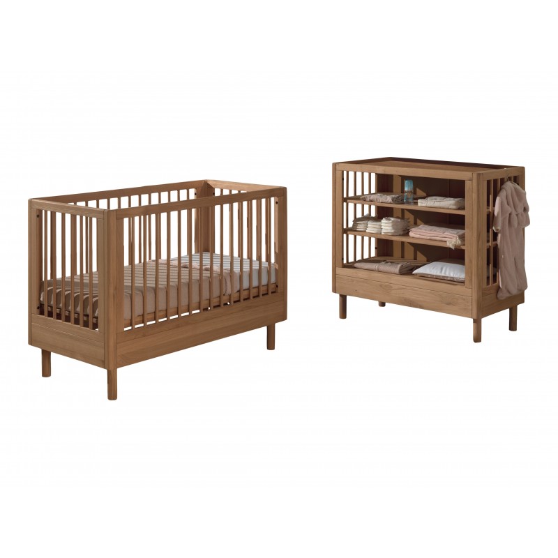 Baby sengesæt med tremmeseng og puslebord – Forrest Oak (60 × 120 cm), eg billede